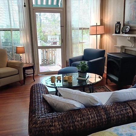 Rosemont B&B Cottages Little Rock Exteriör bild