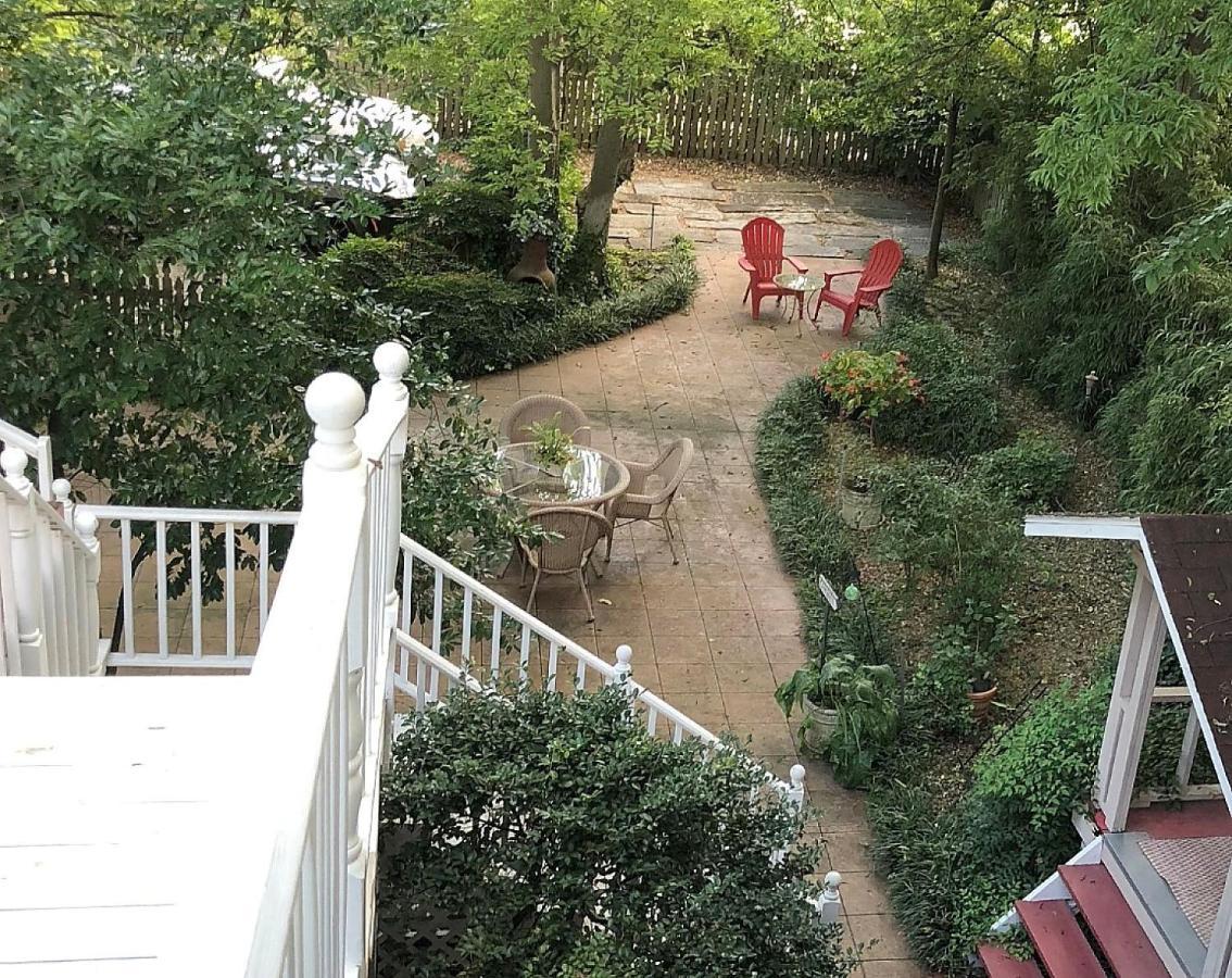 Rosemont B&B Cottages Little Rock Exteriör bild