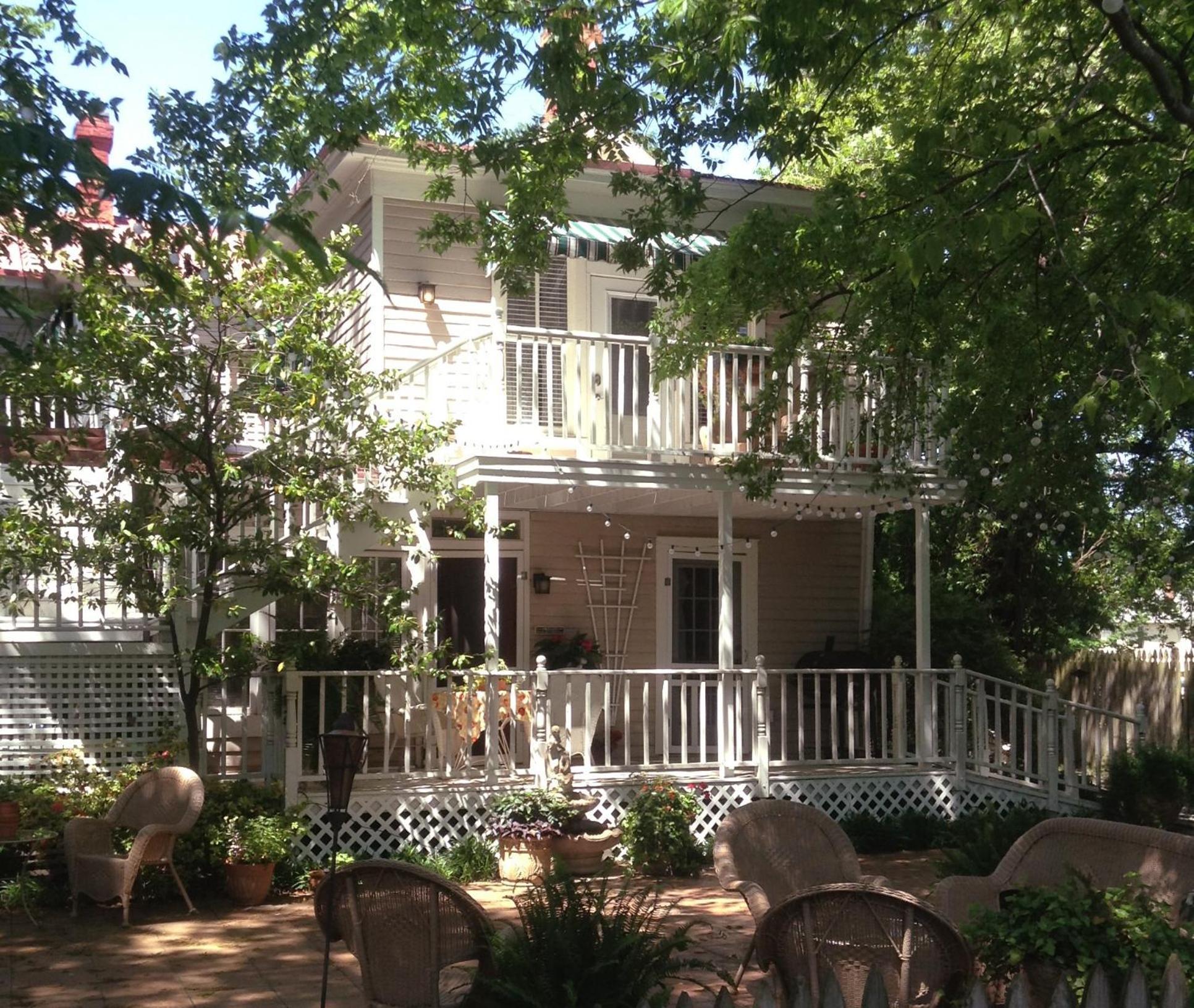 Rosemont B&B Cottages Little Rock Exteriör bild