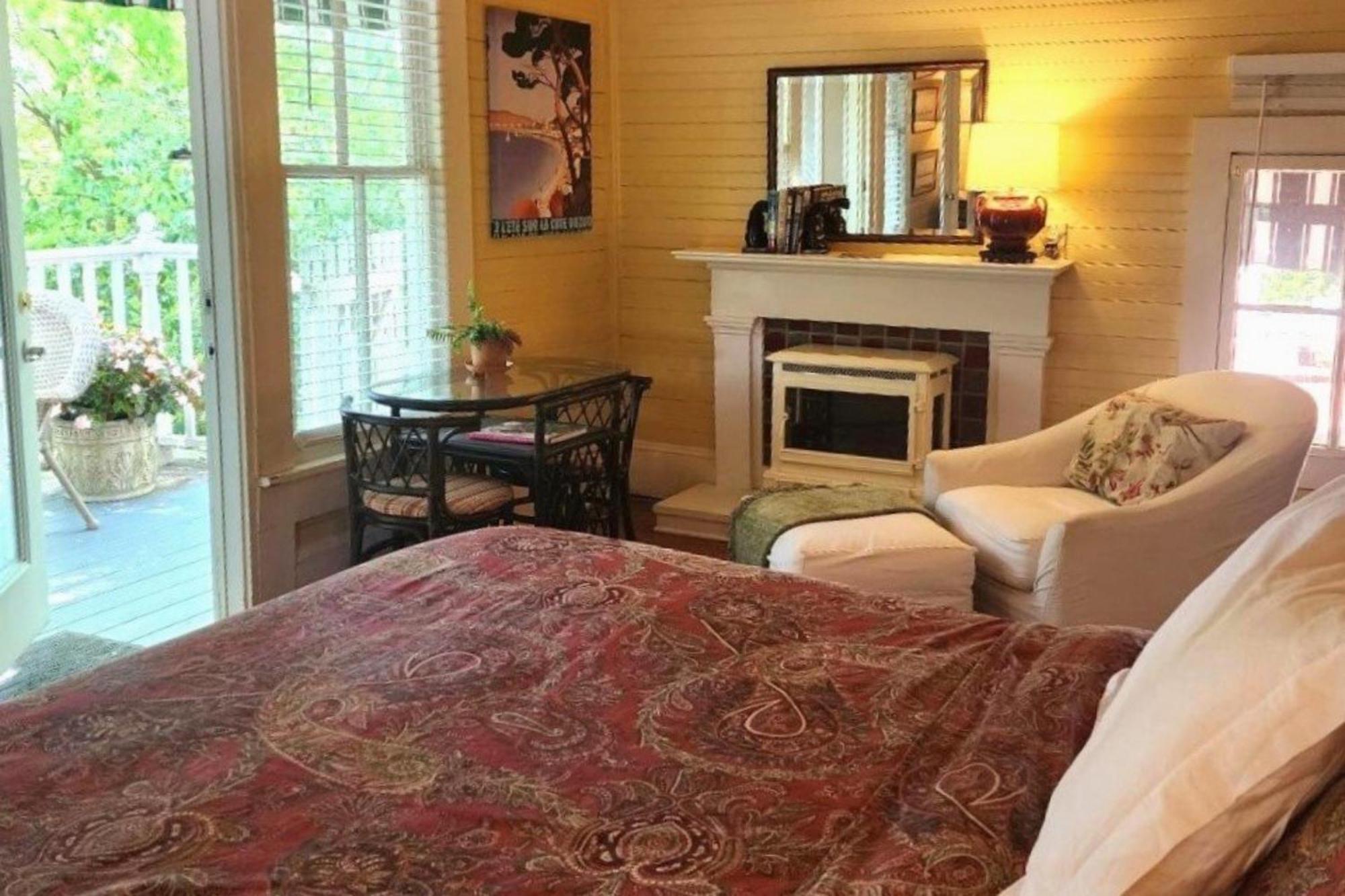 Rosemont B&B Cottages Little Rock Exteriör bild
