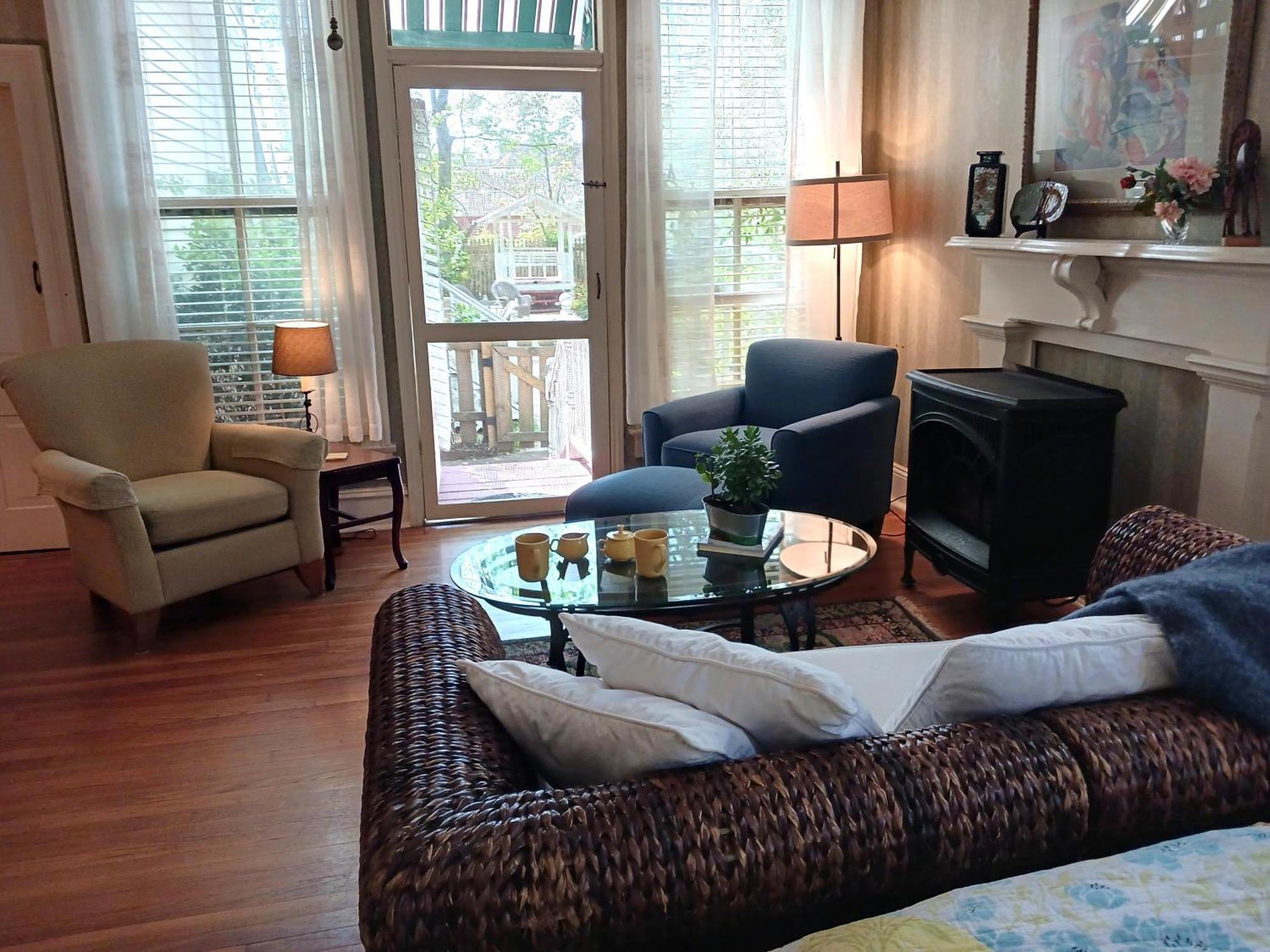 Rosemont B&B Cottages Little Rock Exteriör bild